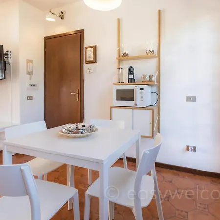 Easywelcome - Casa Saronni Apartamento Bellagio